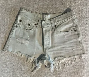 Levi’s 501 Shorts thumbnail 1