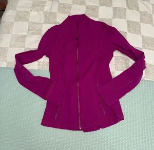 Lululemon Define Jacket *Luon Magenta Purple size 6 thumbnail 1