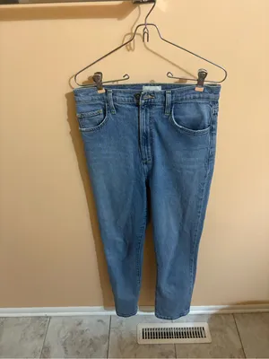 Favorite Daughter Valentina Super High Rise Cigarette Ankle Jeans in Santiago thumbnail 5
