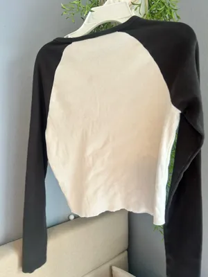 Brandy Melville Top thumbnail 3