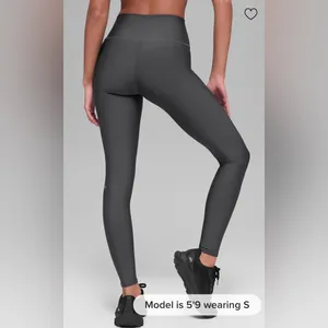 Alo Yoga NWT Airlift High Waist Leggings Anthracite Grey Size S thumbnail 2