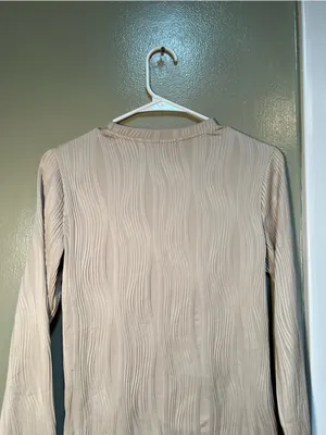 Zesica Women's Size Small Long Sleeve Top Crewneck Beige Ribbed Textured Stretch thumbnail 9