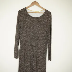 Boden Size 10 Long Brown Polka Dot Jersey Long Sleeve Midi Dress with‎ Pockets thumbnail 2
