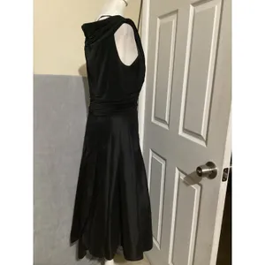 Tadashi Shoji Black Ruched V Neck Sheath Dress Size 12 thumbnail 3