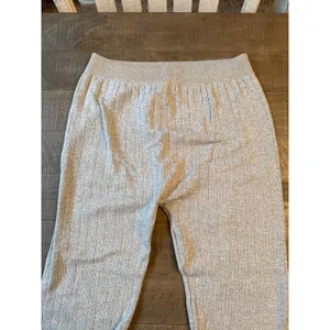 Aeropostale Women's Light Gray Textured Knit Leggings Size Large thumbnail 3