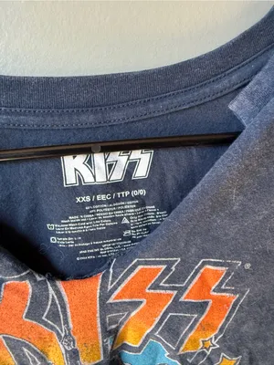 KISS 1996 New York City Tour Crop Graphic Band Tee XXS Vintage thumbnail 3
