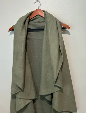 Green shawl wrap top thumbnail 2