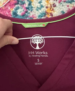 FIGS Scrub Top thumbnail 2