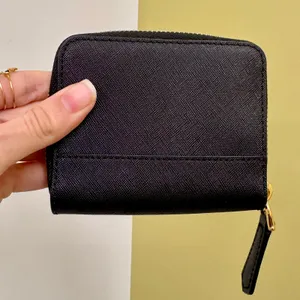 Marc Jacobs Mini Wallet Zip Around Black Saffiano Finish Card Wallet thumbnail 5