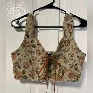NWT Cider Natural Garden Tie Lace front Tapestry cropped top size small thumbnail 2