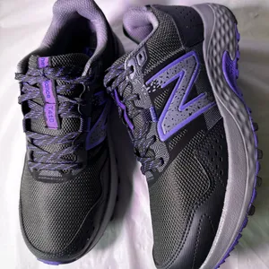 New Balance Women's Sneakers in Gray and Purple thumbnail 6