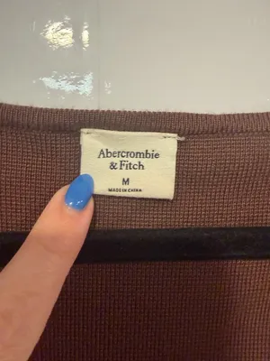 Brown NWT Abercrombie and Fitch knit‎ long sleeve thumbnail 2