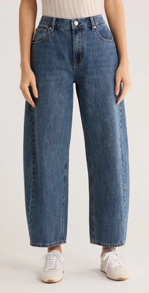 Seven7 Gusset High Waist Ankle Barrel Jeans in a medium-blue wash Size 8 thumbnail 1