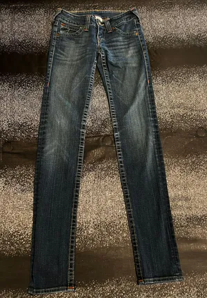 Womens sz27" skinny jeans thumbnail 1