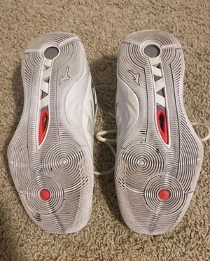 Mizuno Wave Hurricane Volleyball Shoes thumbnail 3