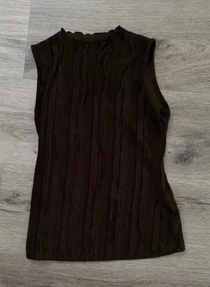 SHEIN sleeveless brown top thumbnail 1