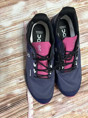 On | Cloudvista Waterproof Trail Running Shoe (Women) |10 Waterproof: protects against rain, puddles and slush to keep feet dry in wet conditions Trail: provides superior stability and traction on hills, uneven surfaces and changing terrain Lightweight: puts cushioning and performance underfoot with an emphasis on streamlined comfort Removable, cushioned insole allows for custom orthotics Helion™ superfoam cushioning delivers lightweight energy return even in hot and cold temperatures CloudTec® sole provides a smooth ride that moves naturally with each stride Missiongrip™ multidirectional lugs in the tread maintain superior grip on changing terrain Synthetic and textile upper/textile lining/rubber sole thumbnail 5