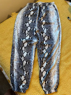 Amazon Black & White Snakeskin Print Pants thumbnail 3