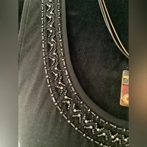 White House | Black Market Nice tunic length embellished top 🌷 thumbnail 3