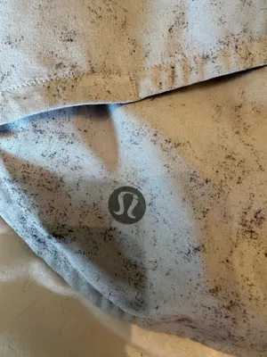 Lululemon Speed Shorts 2.5" High-Rise thumbnail 2