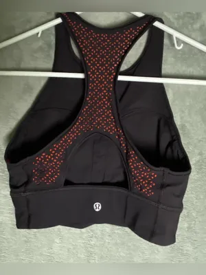 Lululemon High Neck Black Red Laser Cut Sports‎ Bra size 6 outdoor Sporty thumbnail 4