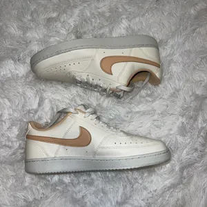 Nike Court Vision Low Basic White and Neutral Sneakers Tan Swoosh thumbnail 4