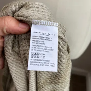 American Eagle Camo Waffle Thermal Top Size XL V‎ Neck Long Sleeve Cozy Fall thumbnail 6