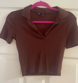Crop Top thumbnail 1