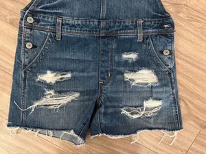 American Eagle Women’s tomgirl shortall XS thumbnail 2