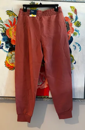 Old Navy Athletic Set thumbnail 8