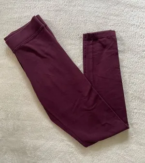 Aeropostale Maroon Leggings size S thumbnail 1