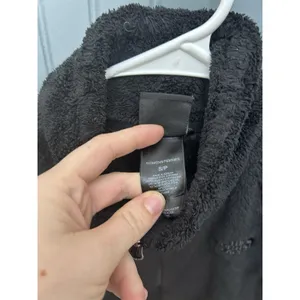 The North Face Womens Osito Size Small Full Zip Black Fleece Stretch Vest Jacket thumbnail 2