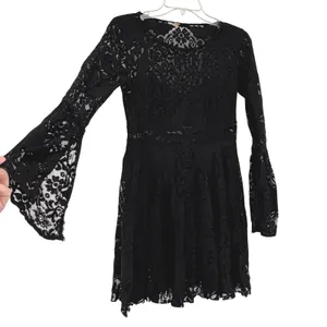 Free People Lovers Folk Song Dress Size 2 Black Lace Bell Sleeve Cutout Back thumbnail 3