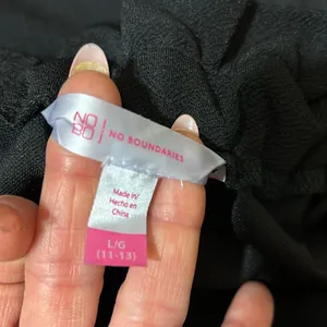 No Boundaries Woman’s Black  Pull On Pants thumbnail 7