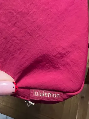 Lululemon Belt Bag thumbnail 3
