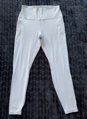 lululemon Women's Light Blue Fast Free Tight Pants Pocket‎ size 12 thumbnail 1