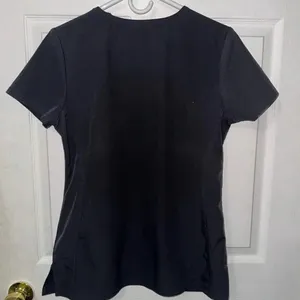 HeartSoul Women's Black Short Sleeve Scrub Top thumbnail 3