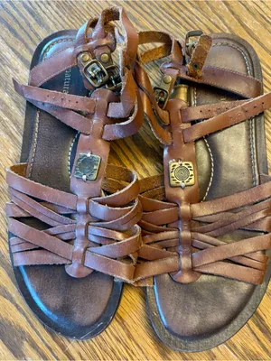 Naturalizer Brown Leather Strappy Sandals with Decorative Accents thumbnail 1