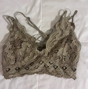 Anemone Bralette thumbnail 1