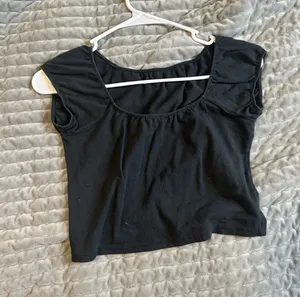 Brandy Melville Top Black Crop thumbnail 1
