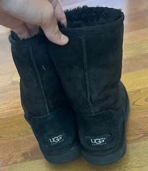 UGG Boots thumbnail 2