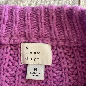 A New Days Size Medium Purple Crewneck Pullover Sweater thumbnail 4