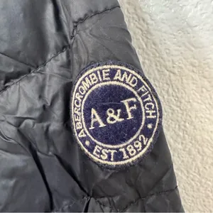 Abercrombie & Fitch Navy down packable puffer jacket thumbnail 6