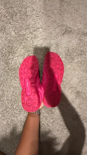 Pink Adidas Sneakers thumbnail 6