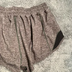 lululemon athletica gray Athletic Shorts thumbnail 9