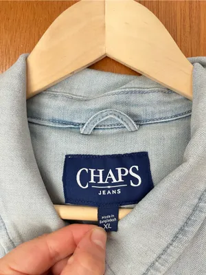 •Chaps light wash denim jean button jacket• Size XL thumbnail 2