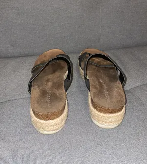 Madden Girl Platform Sandals thumbnail 2