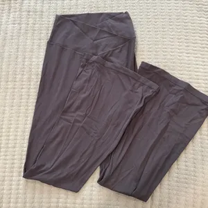 Aerie Offline Crossover Flare Leggings thumbnail 1
