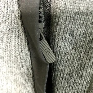 LULULEMON It’s Fleecing Cold Hooded Sweater-Pullover Sz 4 Gray Cozy Athletic EUC thumbnail 9