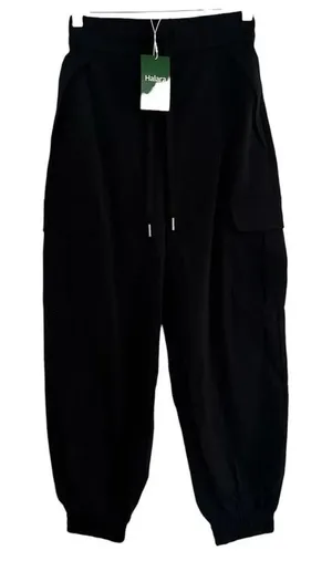 HALARA  Black Cargo Pants NWT thumbnail 1